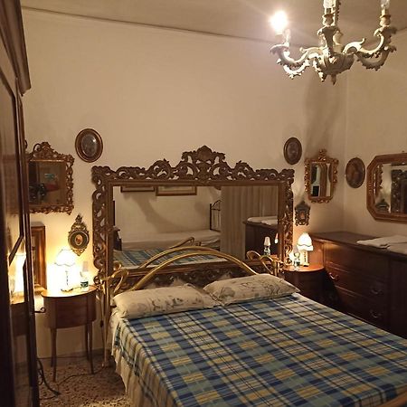 Bed and Breakfast Casa Gramsci Modena Exteriér fotografie