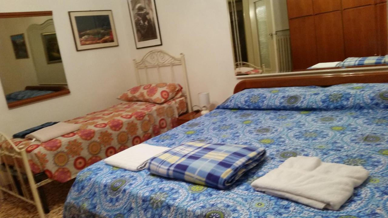 Bed and Breakfast Casa Gramsci Modena Exteriér fotografie