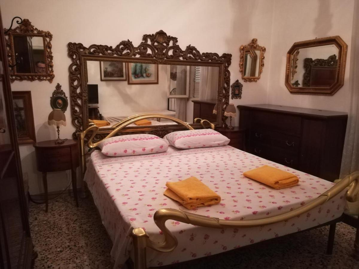 Bed and Breakfast Casa Gramsci Modena Exteriér fotografie