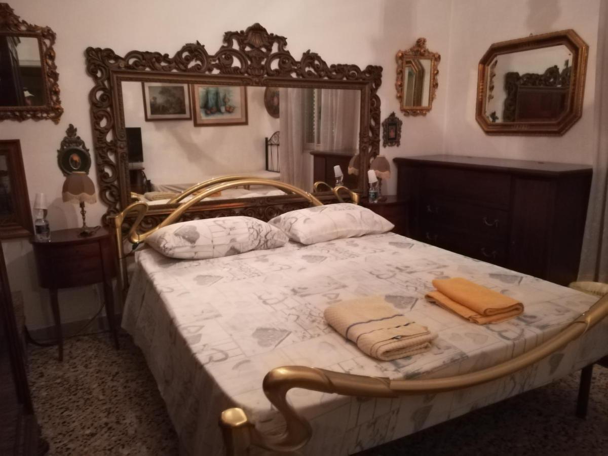 Bed and Breakfast Casa Gramsci Modena Exteriér fotografie