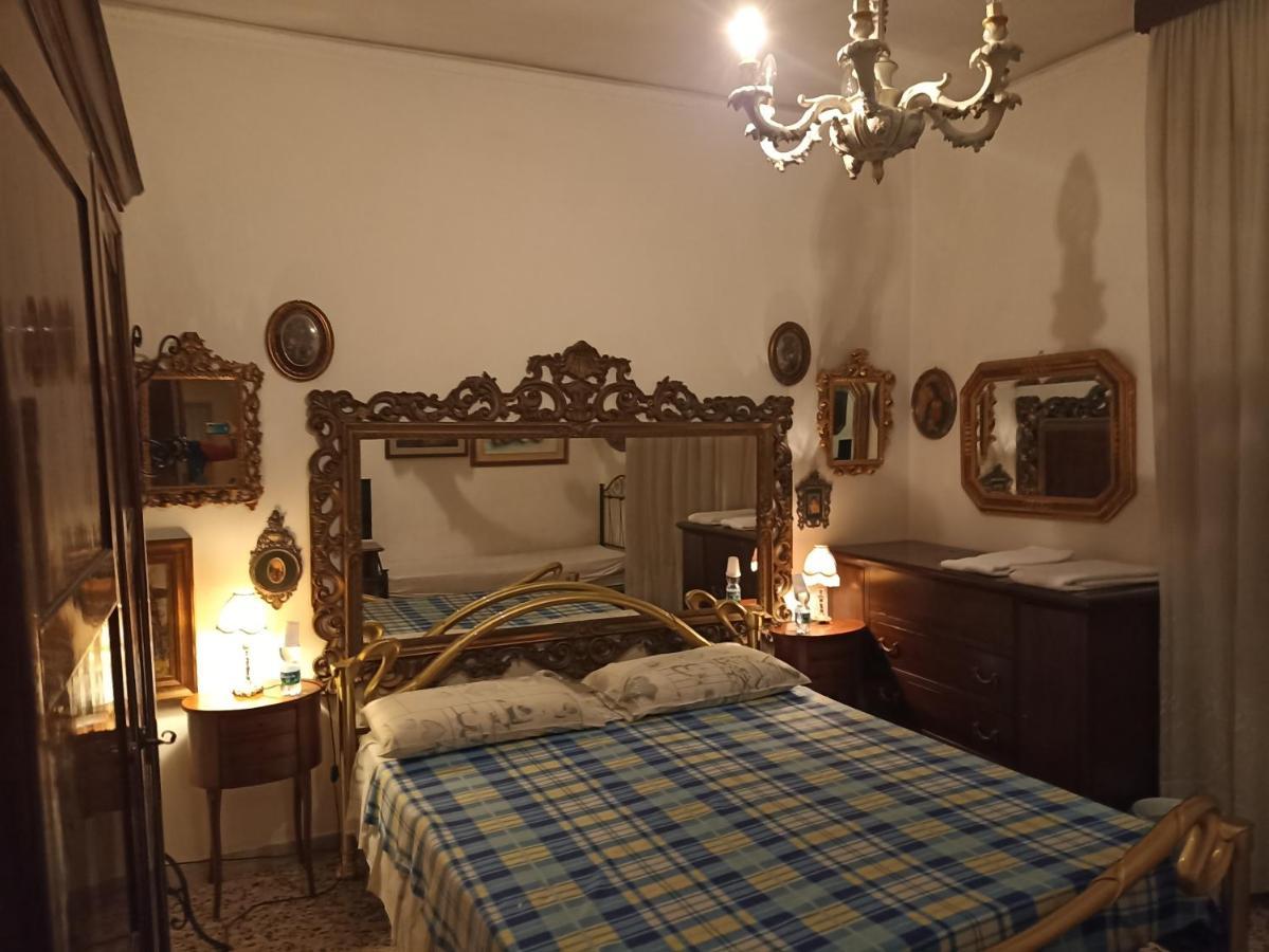 Bed and Breakfast Casa Gramsci Modena Exteriér fotografie